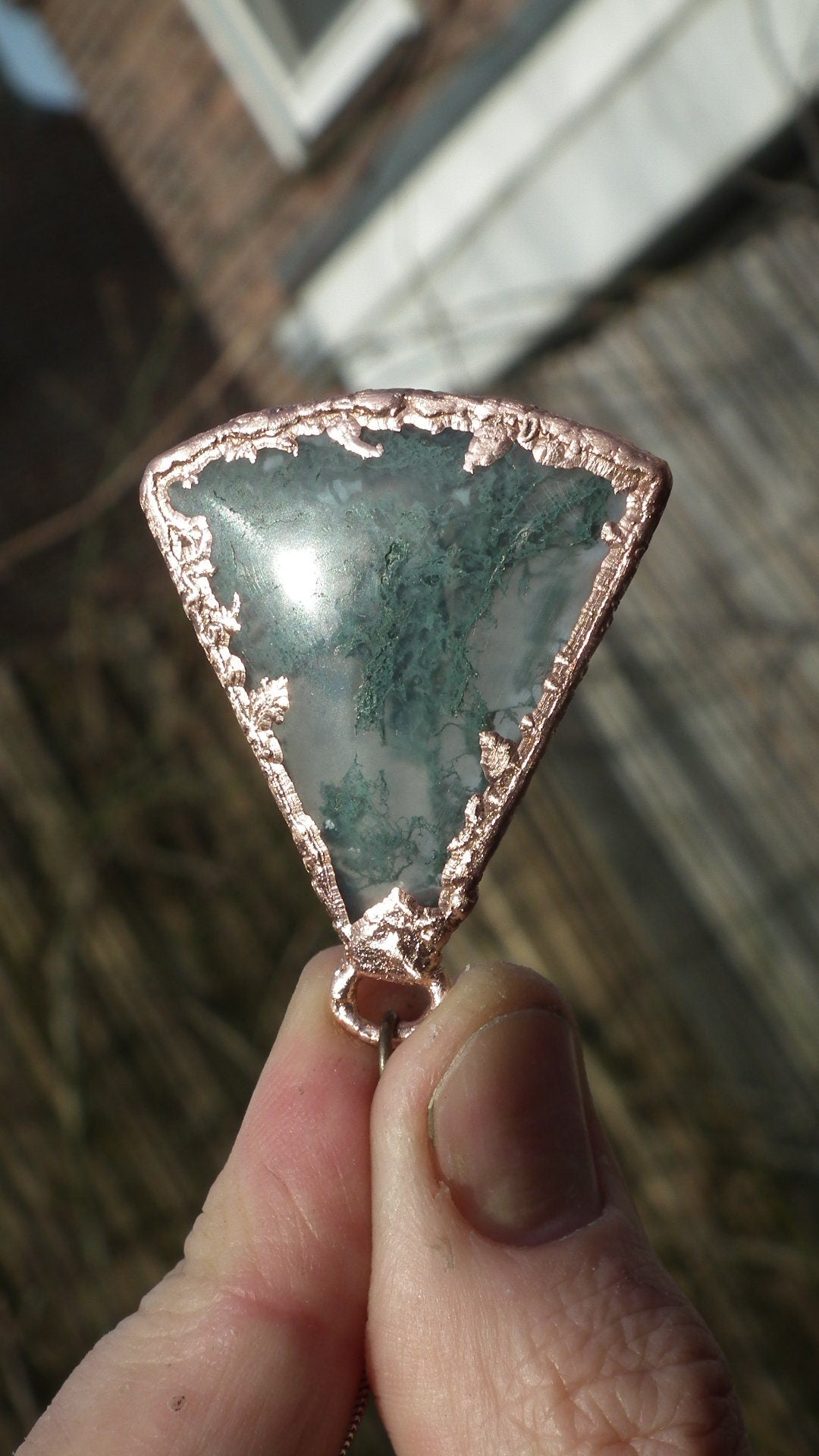 Copper formed Mossagate pendant // Free Copper chain!