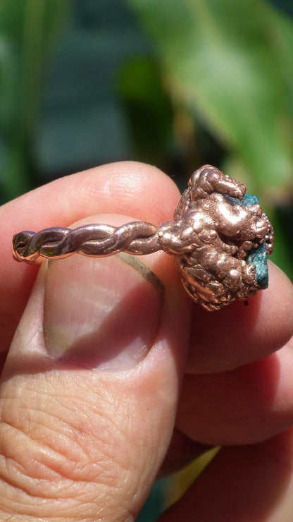 Blue apatite ring / Electroformed copper / Raw blue apatite