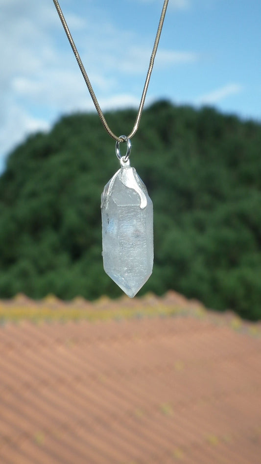 Double terminated Quartz pendant