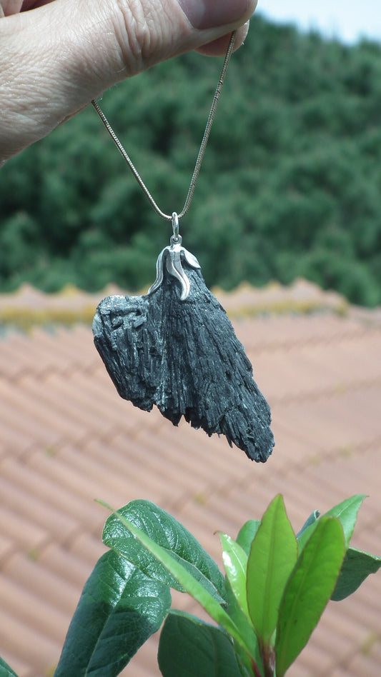 Black Kyanite pendant