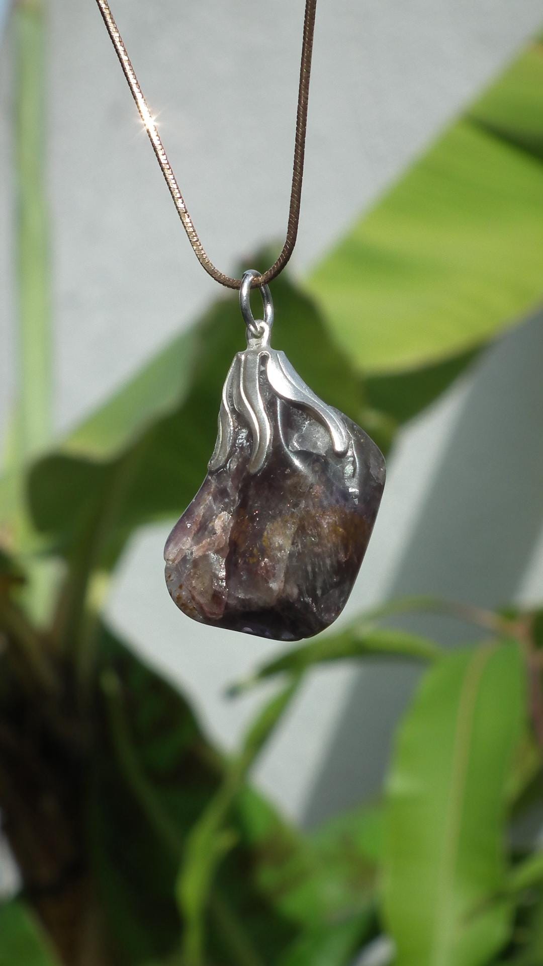 Super 7 pendant with silverplated bail