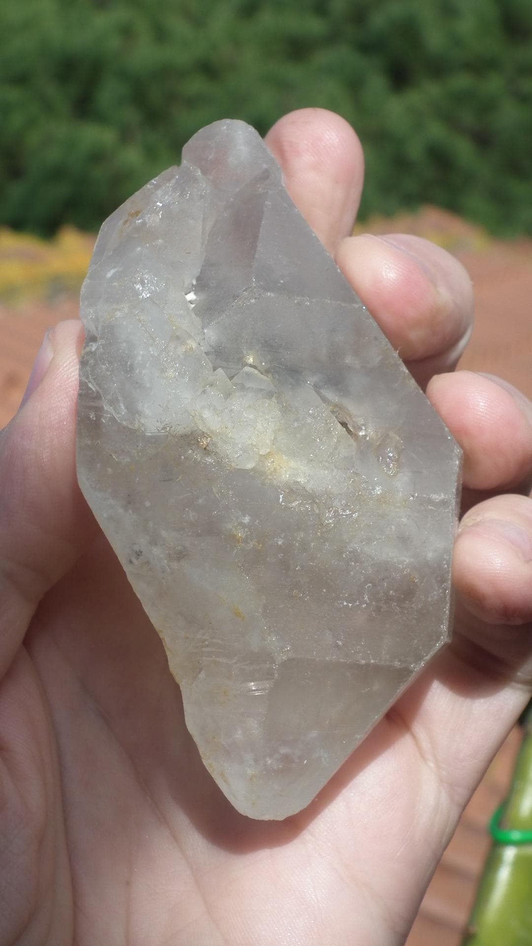 Double terminated enhydro quartz