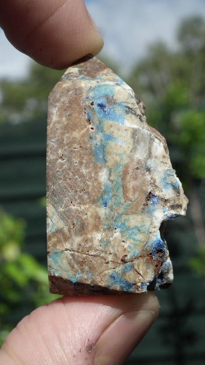 Azurite crystal // Azurite point // azurite tower