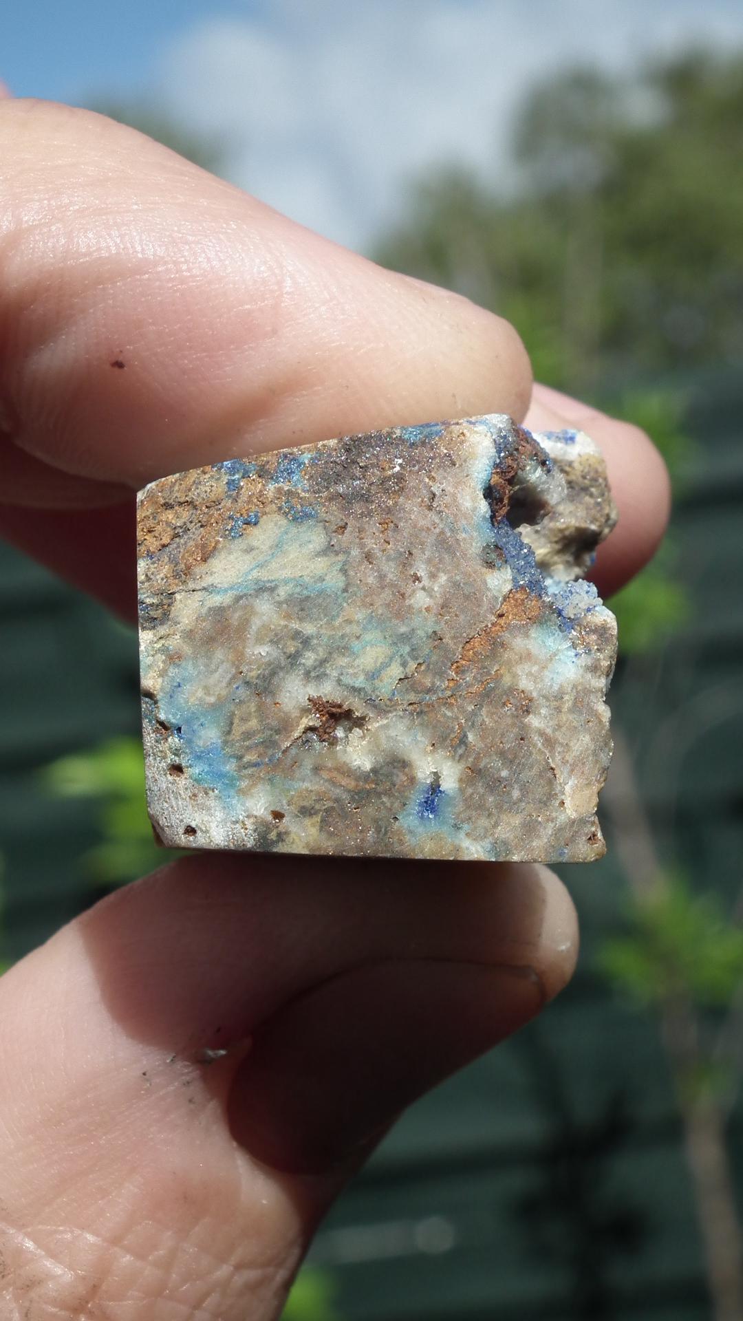 Azurite crystal // Azurite point // azurite tower