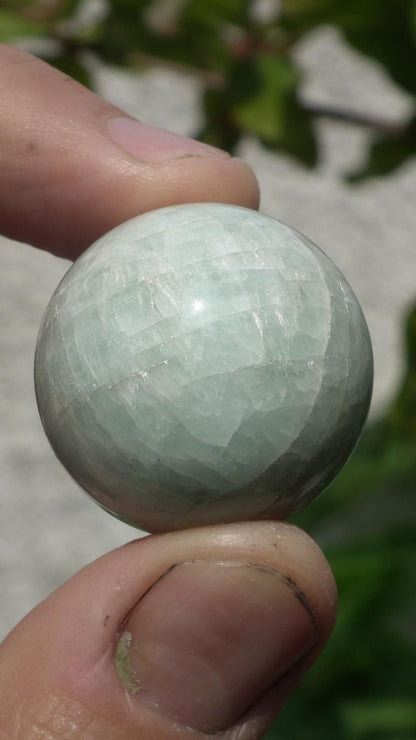 Auamarine sphere // Crystal sphere