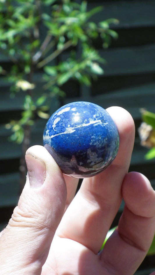 Lapis lazuli // Crystal ball // Natural lapis lazuli