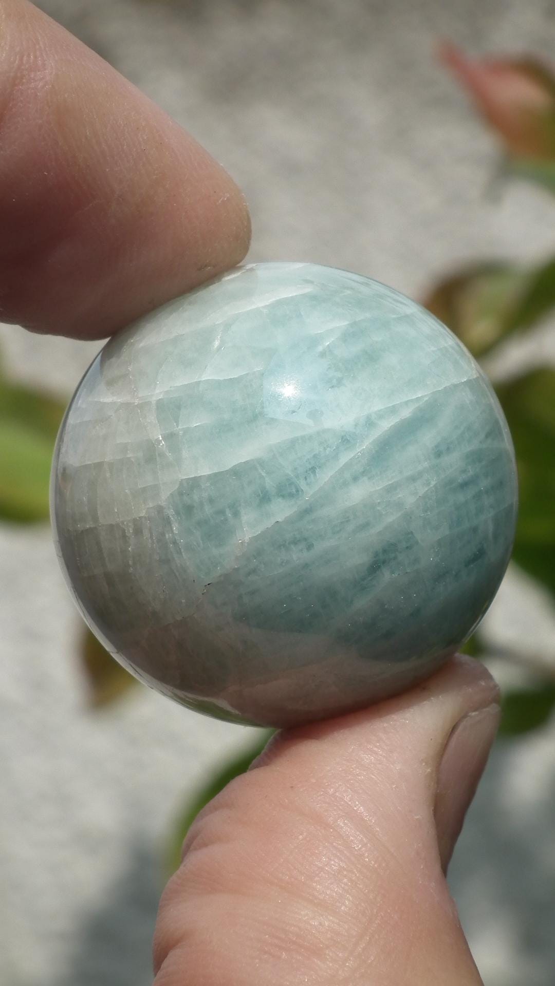 Auamarine sphere // Crystal sphere