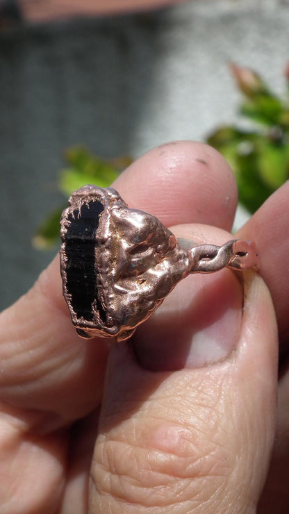 Black tourmaline ring / Copper ring