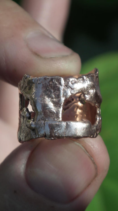 Raw moldavite ring / Bronze ring