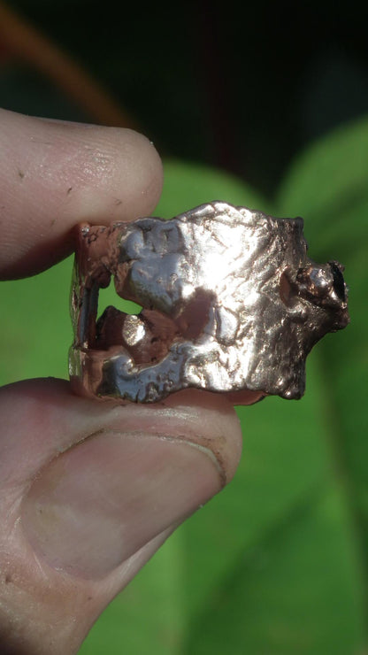 Raw moldavite ring / Bronze ring