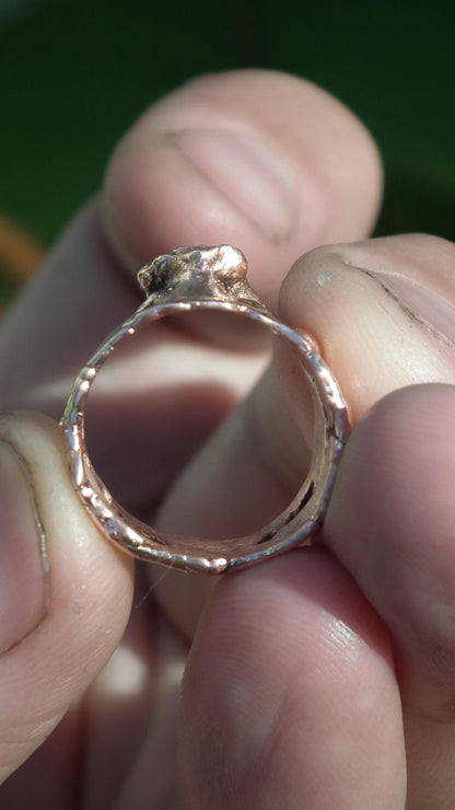 Raw moldavite ring / Bronze ring