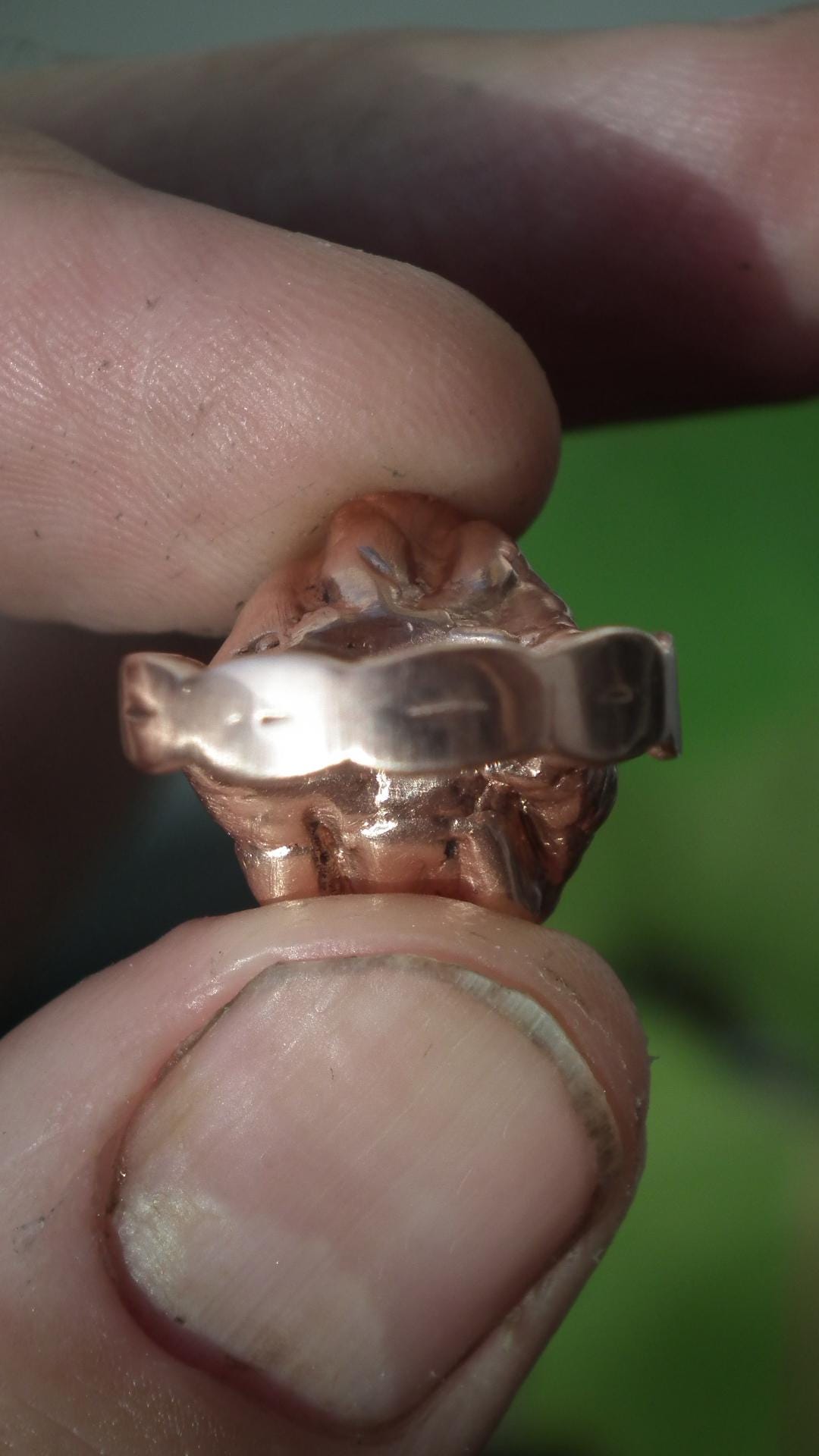 Enhydrokristalring // Uv-reactief kristal // Gouden enhydro // Elektrogevormd koper