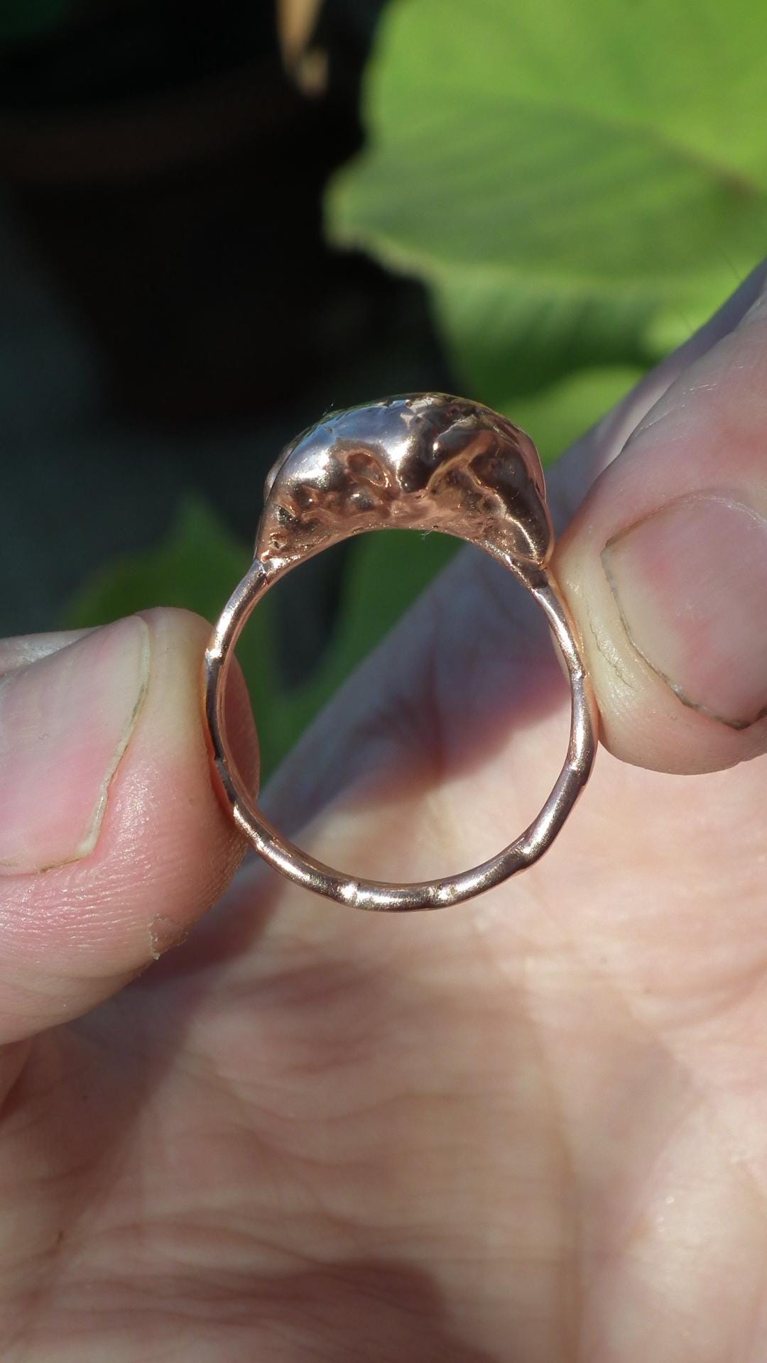 Electroformed copper Super 7 ring / Amethyst cacoxenite
