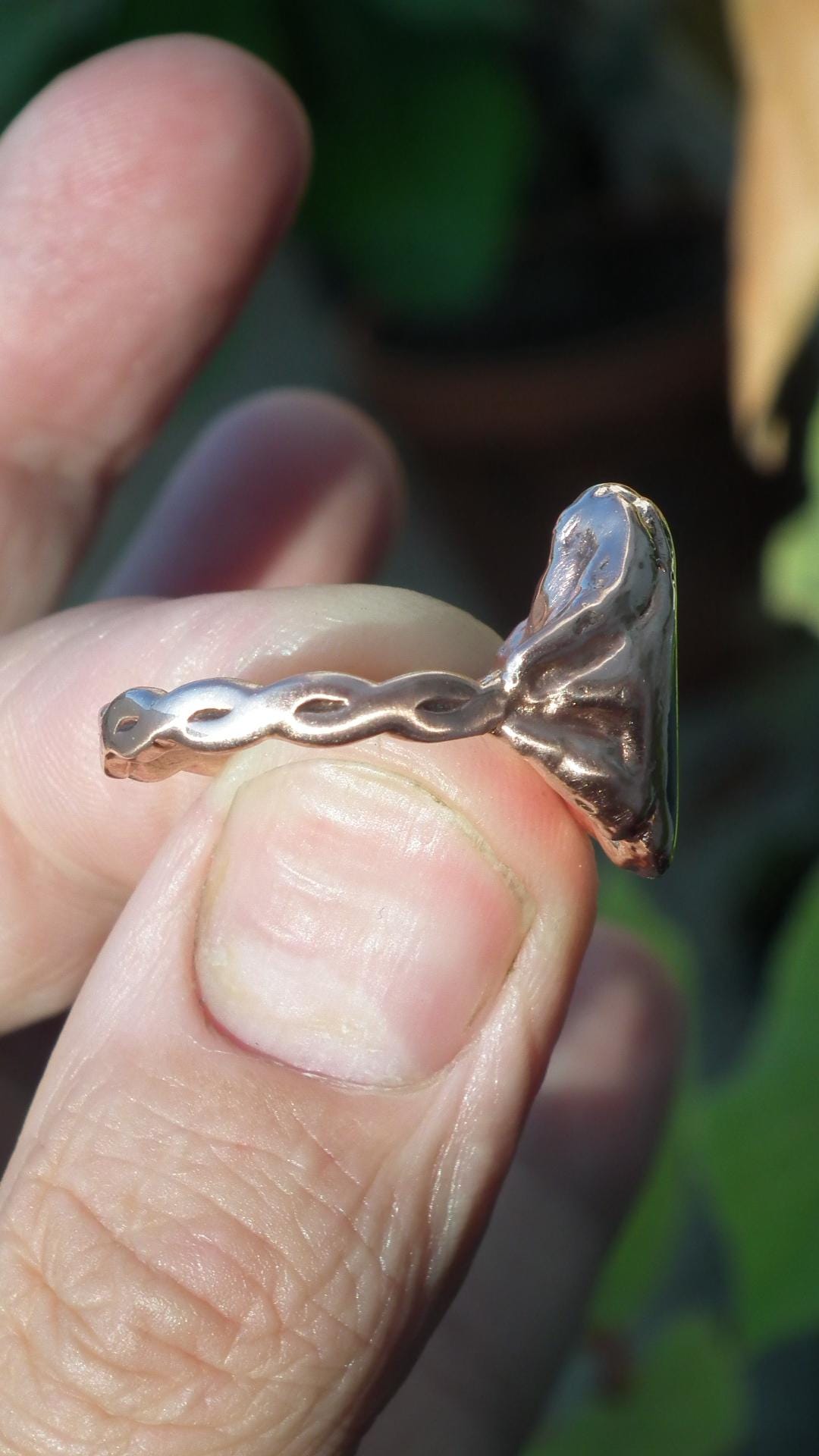 Electroformed copper Super 7 ring / Amethyst cacoxenite