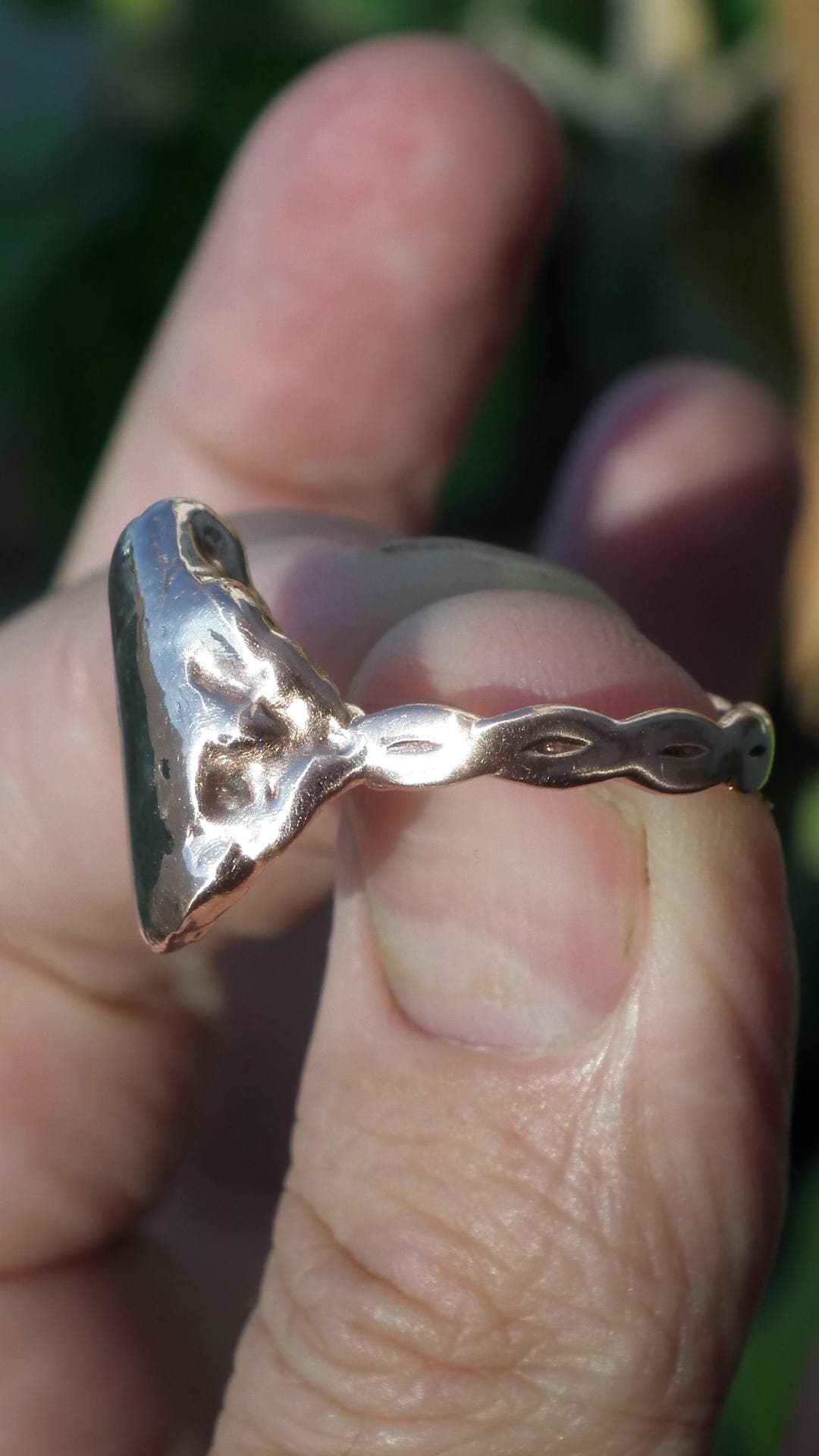 Electroformed copper Super 7 ring / Amethyst cacoxenite