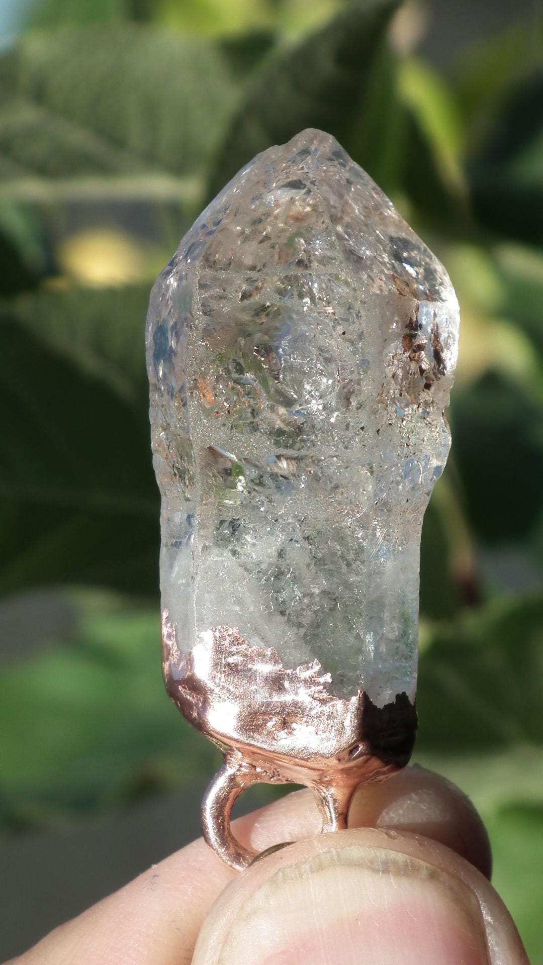 Hanger met uv-reactief kristal // Petroleumkwarts // Geëindigd kwarts