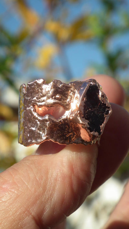 Raw garnet ring / Bronze ring