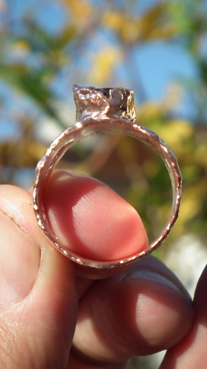 Raw garnet ring / Bronze ring
