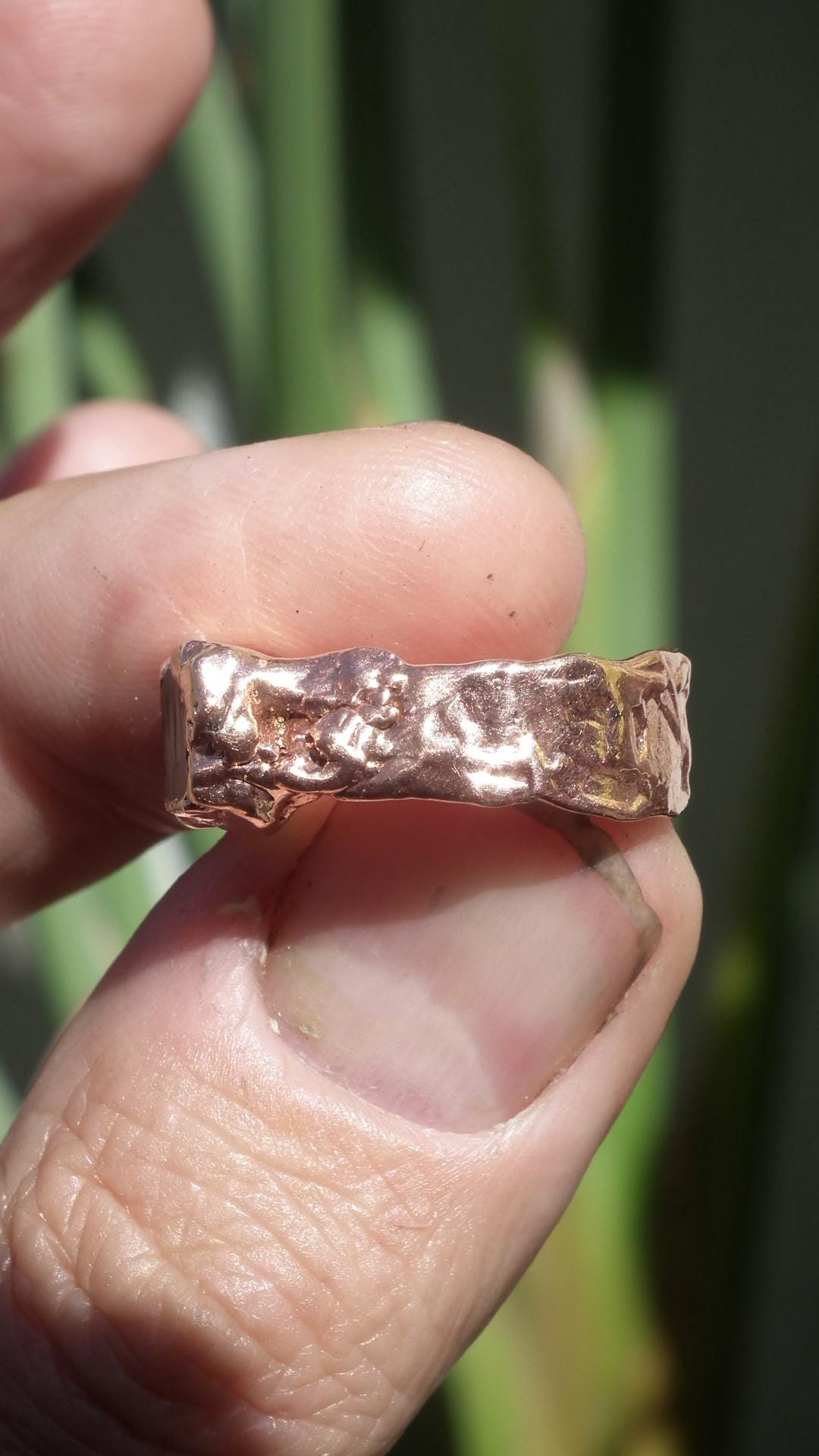 Black tourmaline ring / Electroformed copper