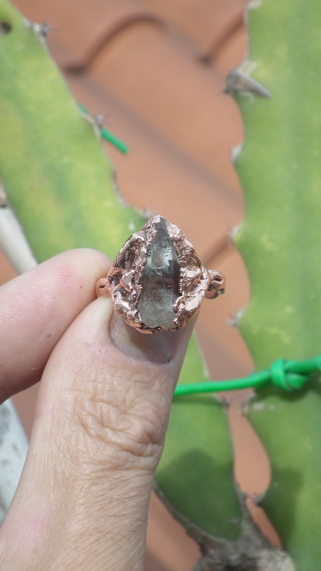 Enhydro crystal ring // Uv reactive crystal // Golden enhydro // Electroformed Copper