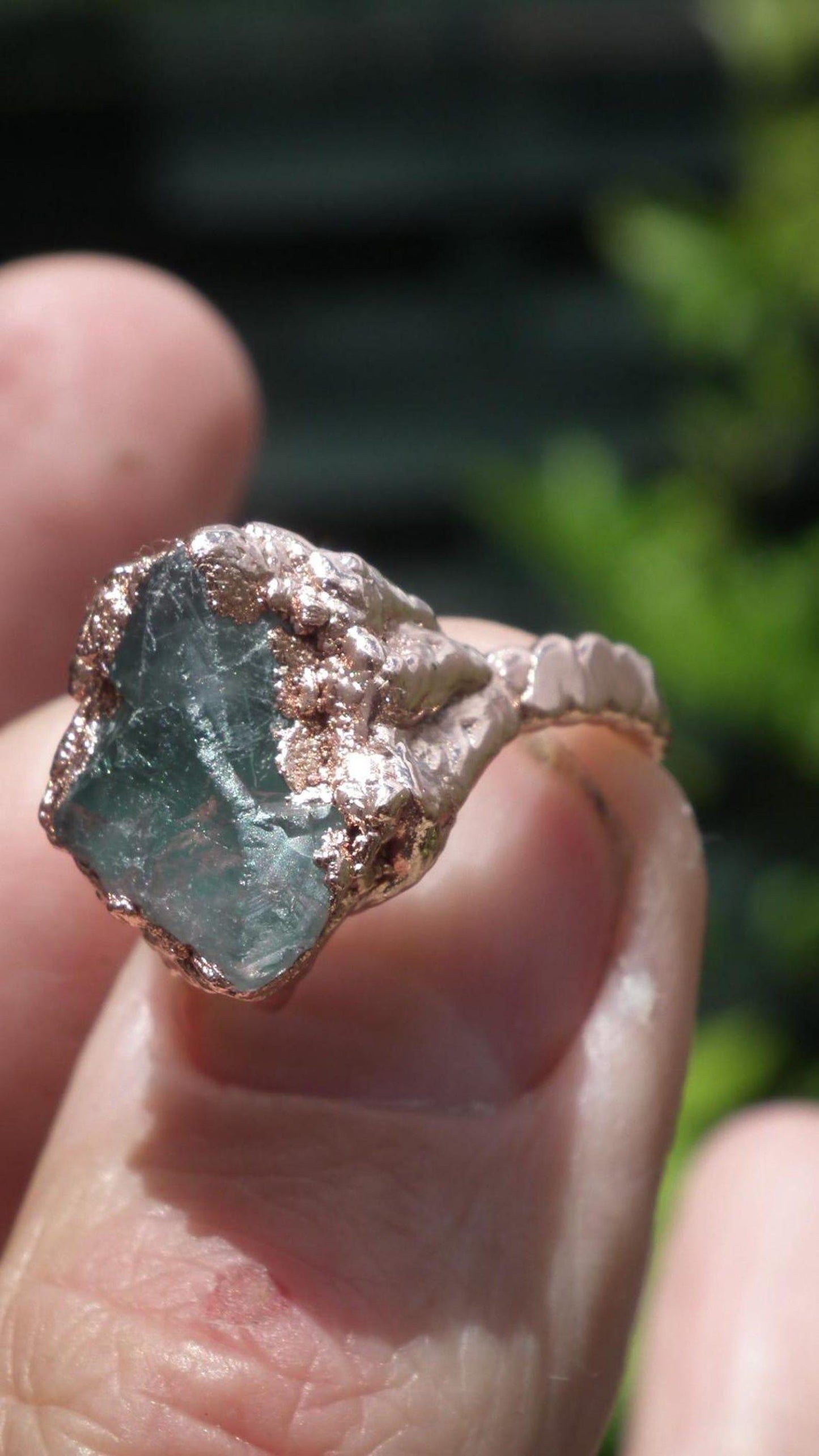 Electroformed Copper celestite ring / rough celestite
