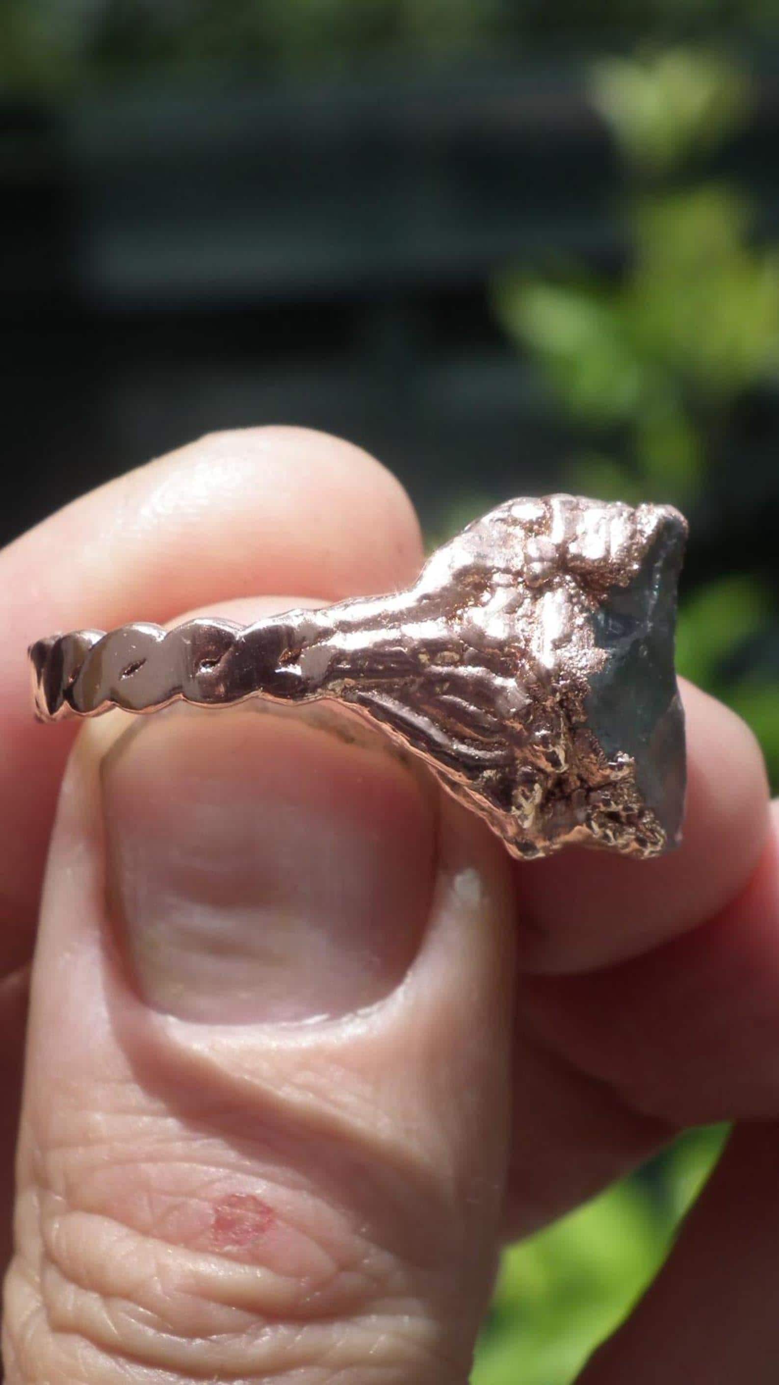 Electroformed Copper celestite ring / rough celestite