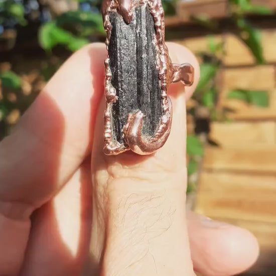 Black tourmaline ring / Electroformed copper