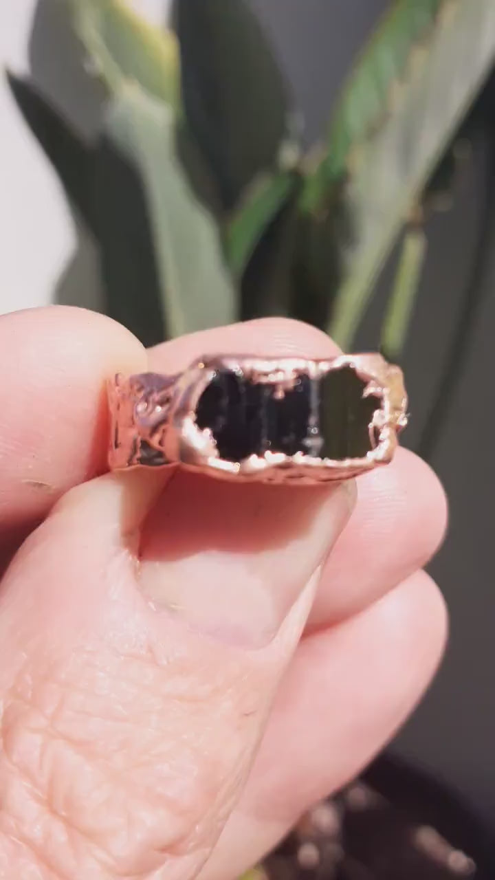 Black tourmaline ring / Electroformed copper