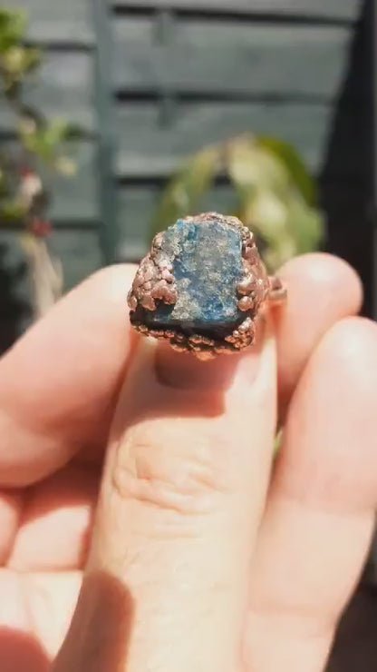 Blue apatite ring /  Electroformed copper / Raw blue apatite