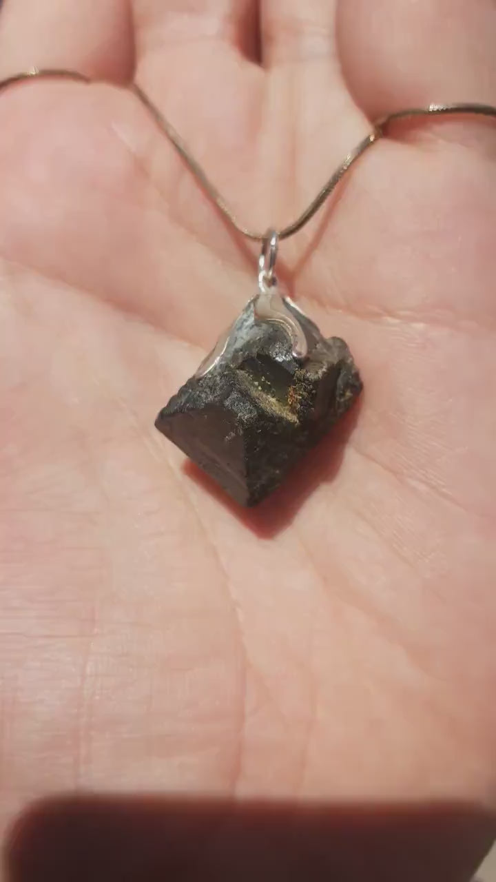 Raw epidote necklace /  Epidote quartz / Xxl Epidote pendant