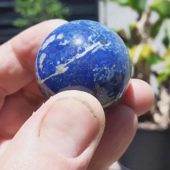 Lapis lazuli // Crystal ball // Natural lapis lazuli