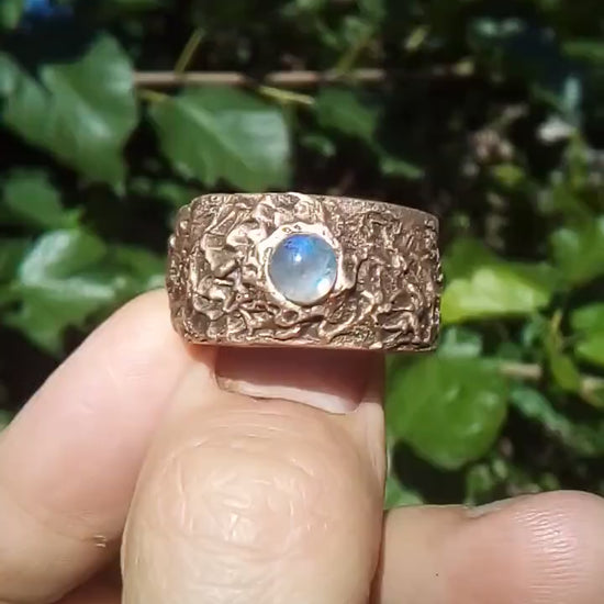 Bronze rainbow moonstone ring