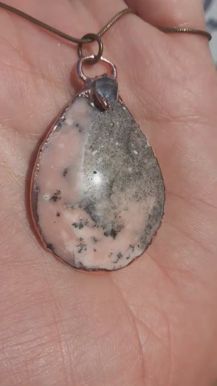Copper Peruvian opal // Pink opal necklace With Celestite