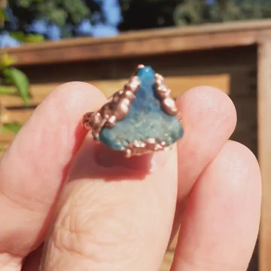 Blue apatite ring /  Electroformed copper / Raw blue apatite