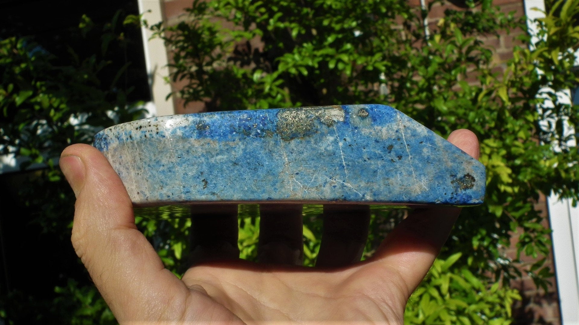 Lapis Lazuli Freefrom / Sculpture