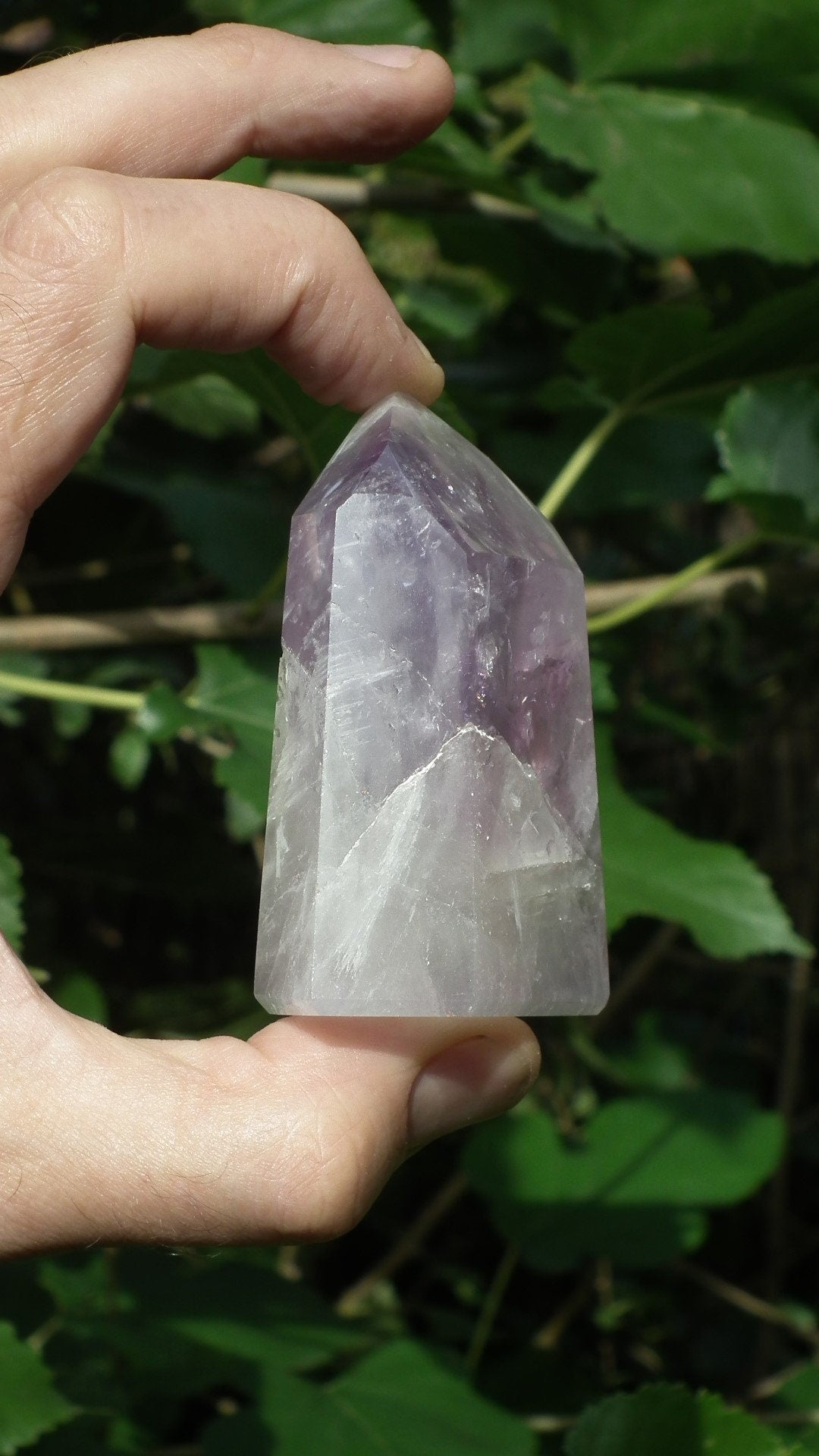 Amethyst point, Amethyst crystal