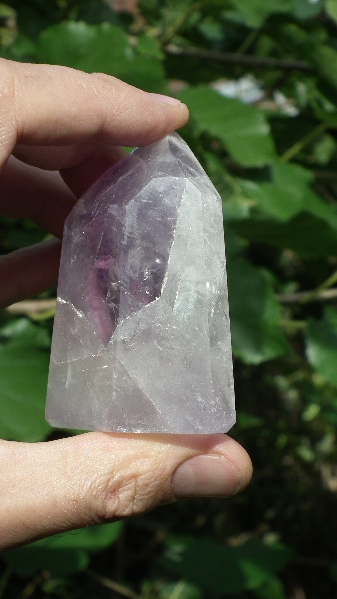 Amethyst point, Amethyst crystal