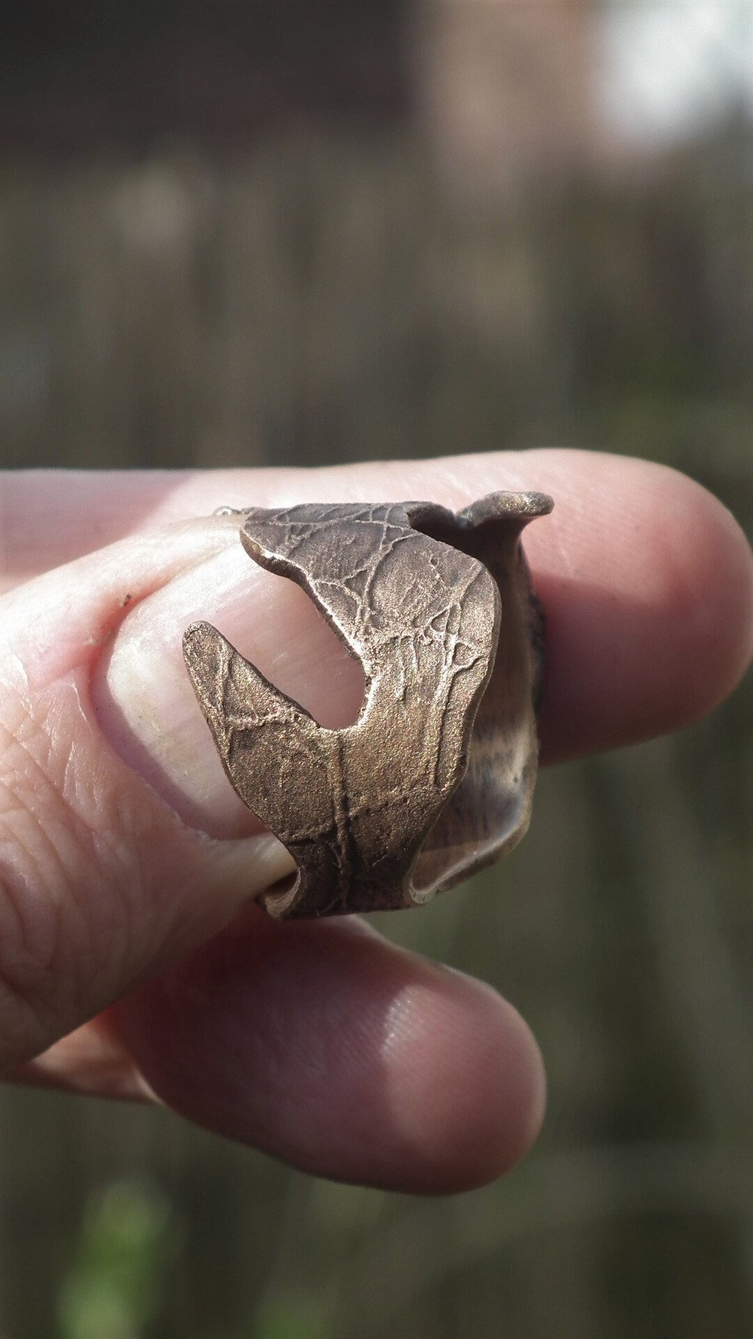 Bronze super 7 ring / Amethyst cacoxenite