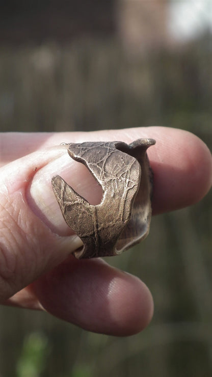 Bronze super 7 ring / Amethyst cacoxenite