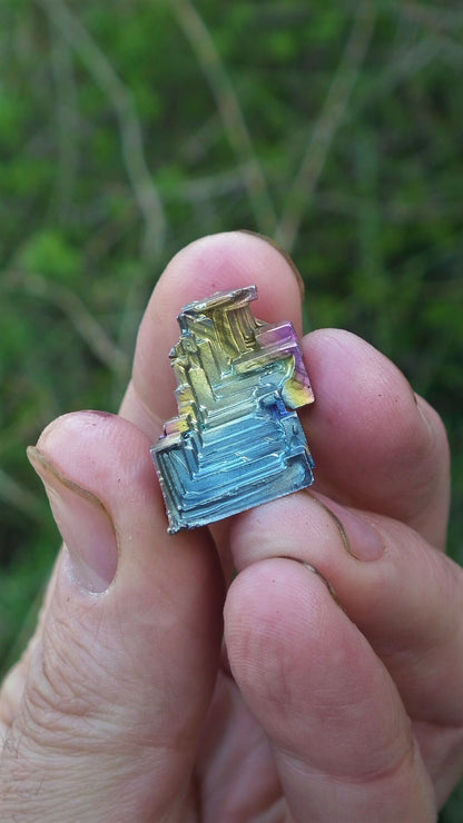 Bismuth crystal