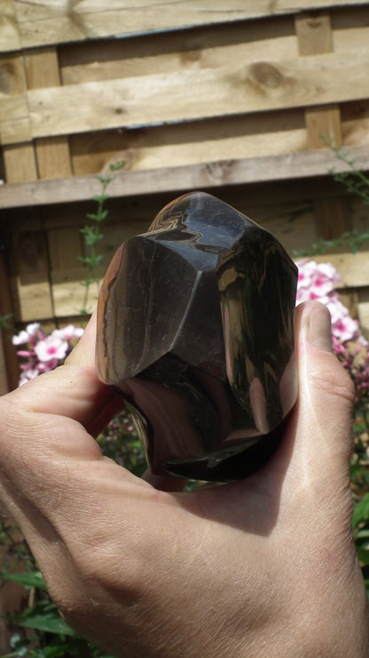 Polychrome jasper flame // Freeform // Sculpture