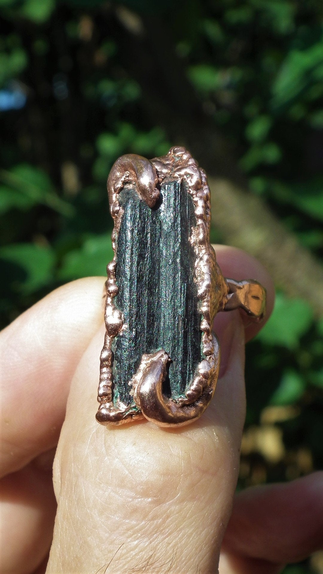 Black tourmaline ring / Electroformed copper