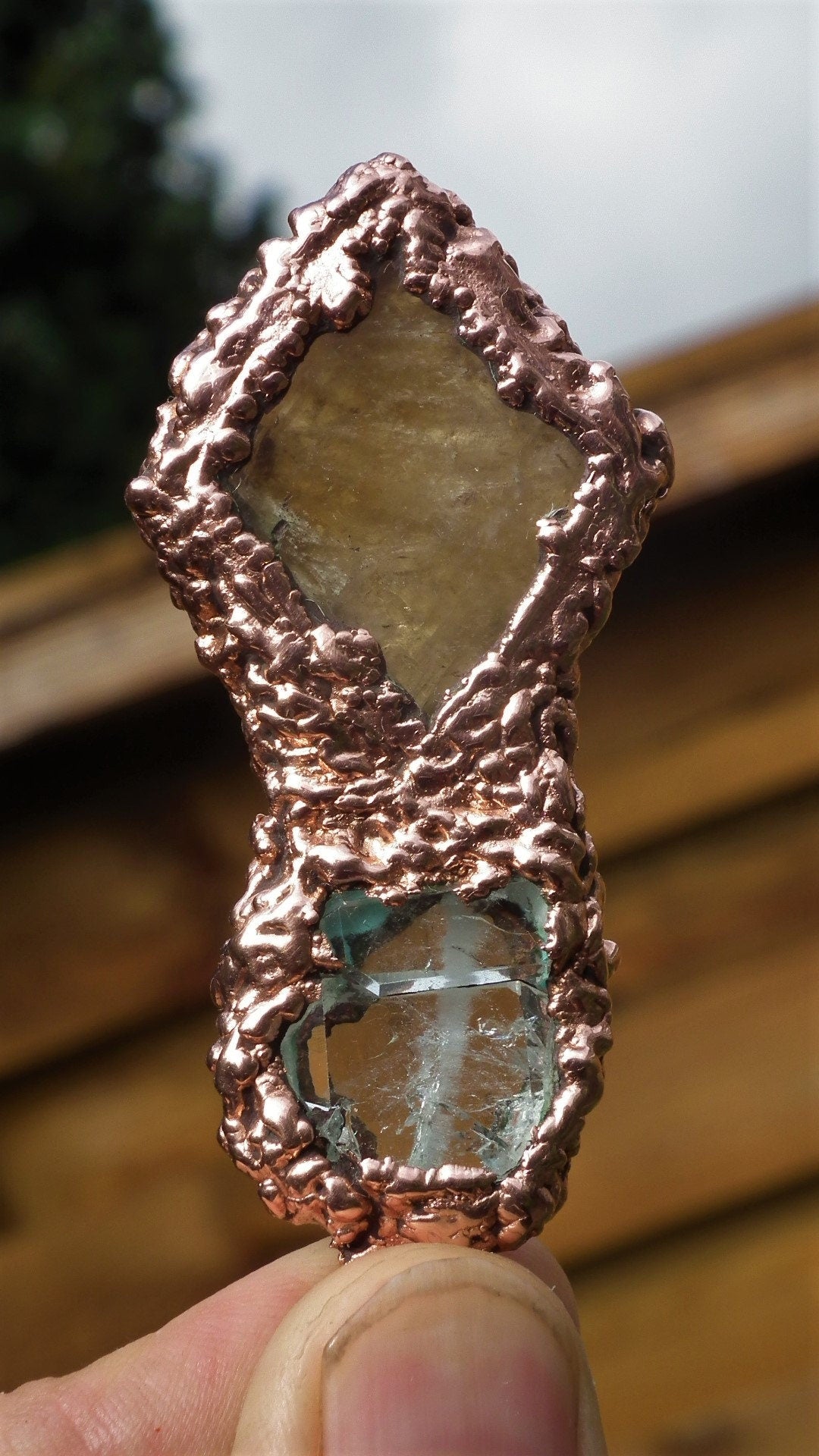 Copper faden Quartz and honey calcite pendant / Electroformed copper