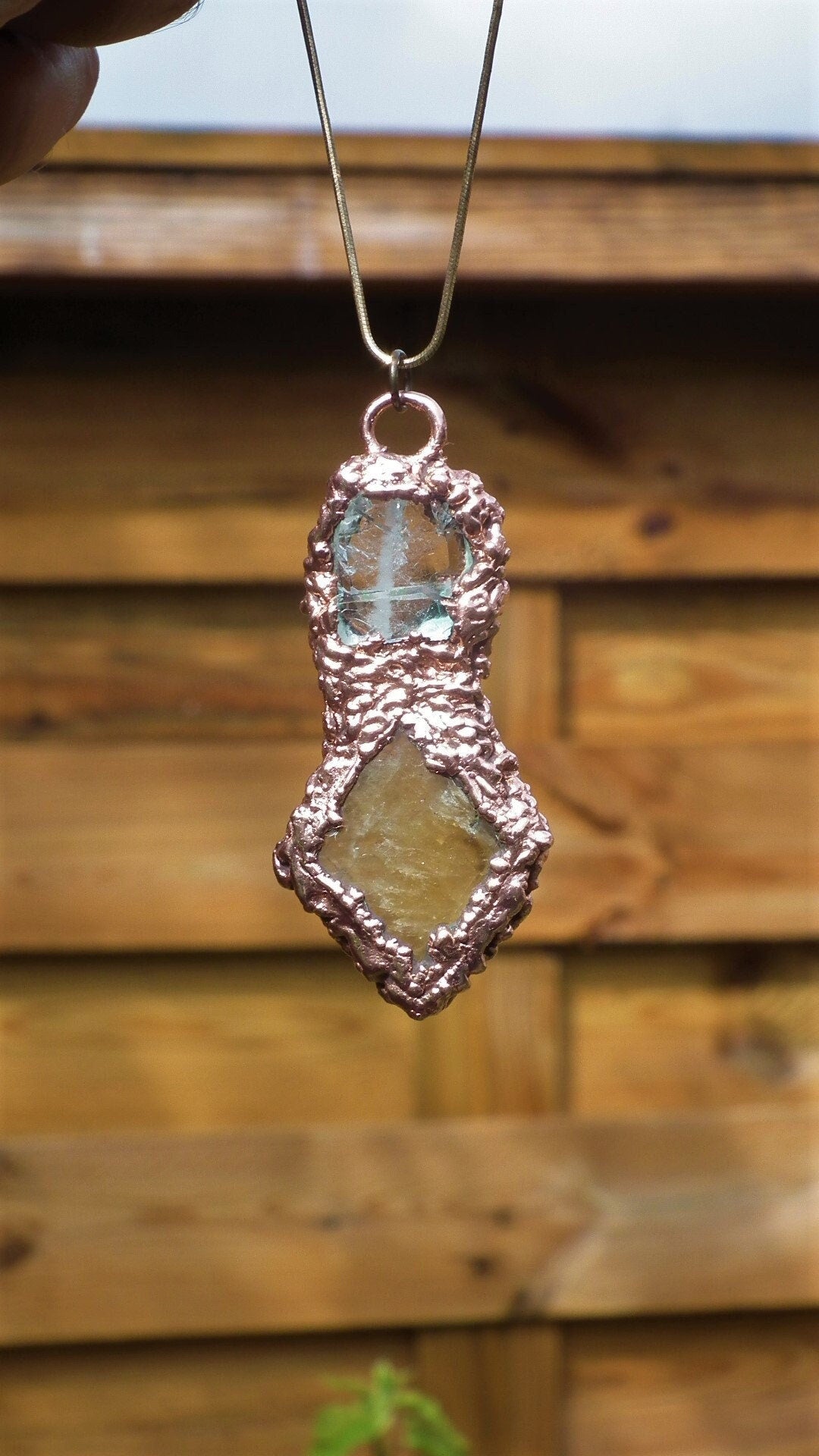 Copper faden Quartz and honey calcite pendant / Electroformed copper