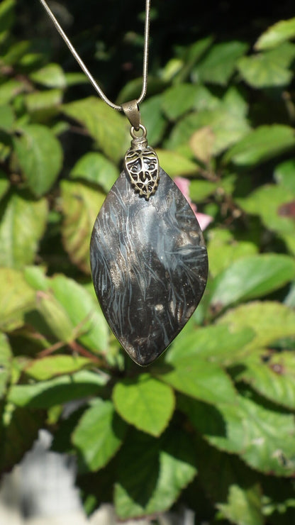 Feather Agate pendant with bronze bail