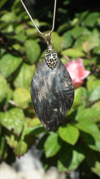 Feather Agate pendant with bronze bail