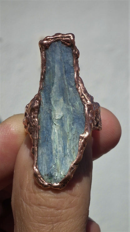 Blue kyanite ring large / Electroformed copper / Raw blue kyanite