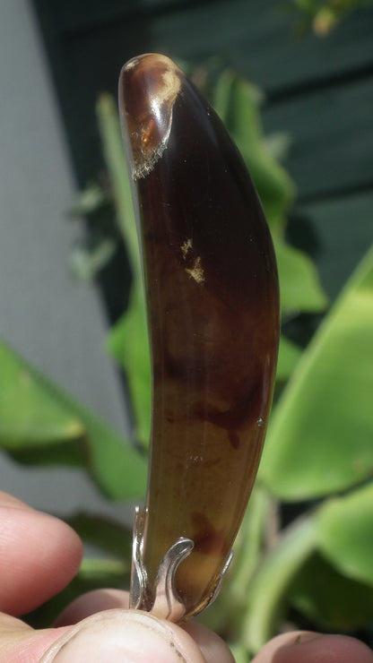 Big Sumatra amber pendant