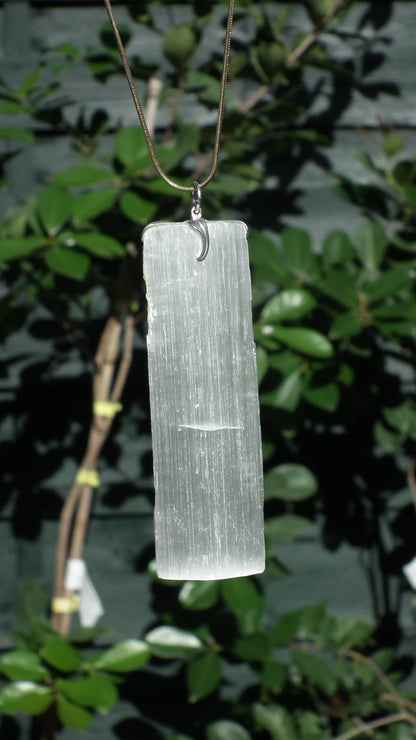 Selenite crystal / Selenite necklace