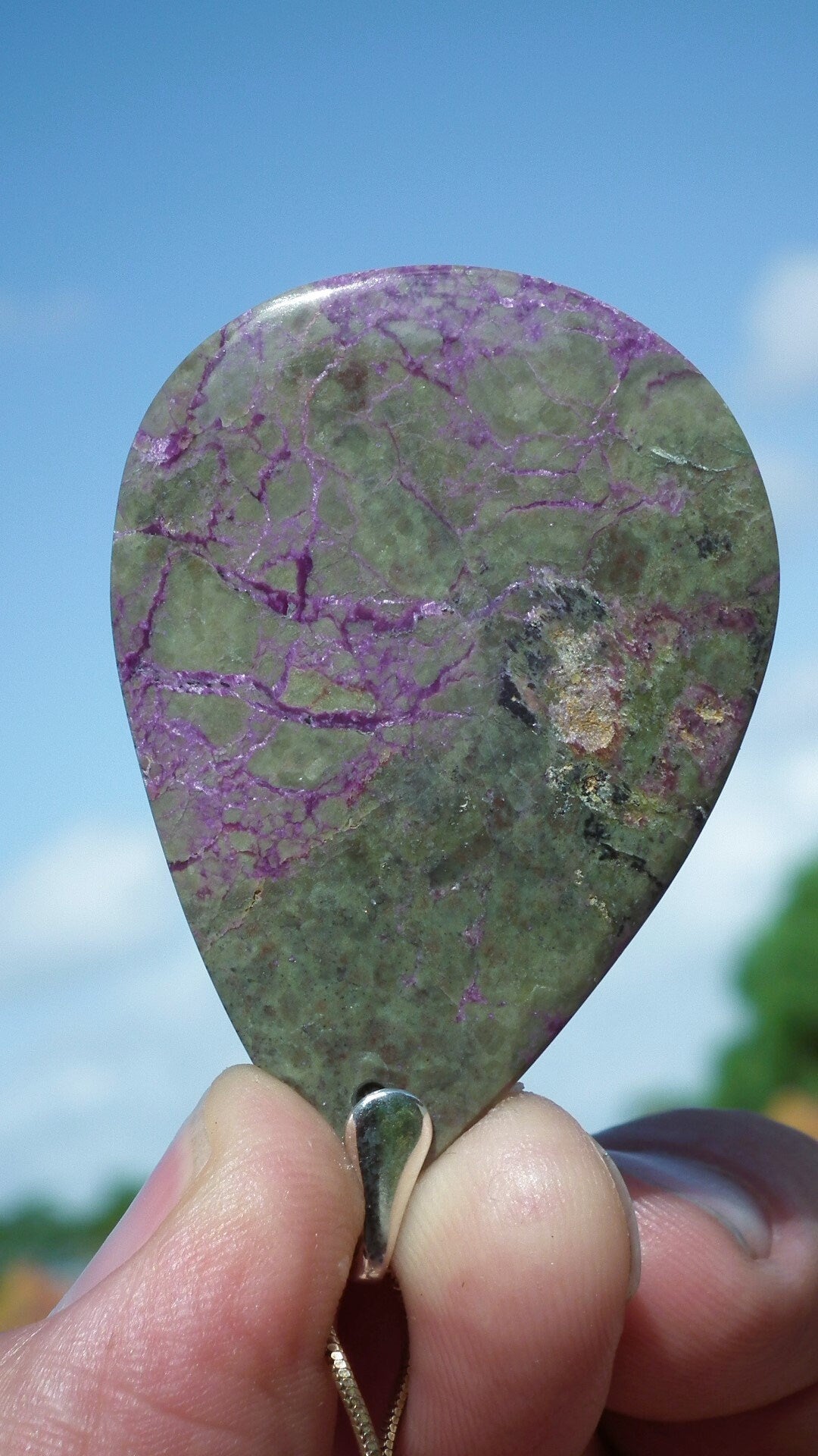 Stichtite pendant with sterling silver bail